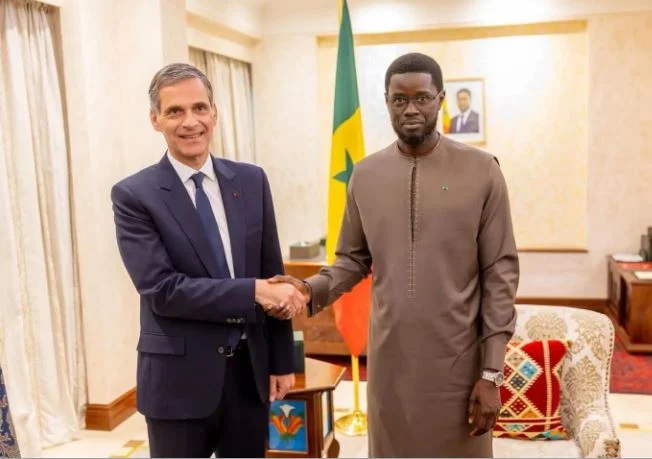 Rencontre entre Bassirou Diomaye Faye et Rodolphe Saadé pour le projet du port de Ndayane