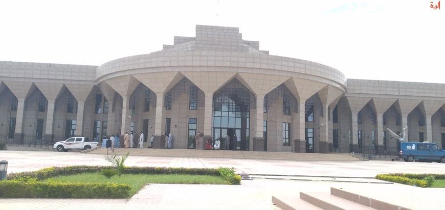 Séance solennelle d'ouverture du Congrès du Parlement tchadien à N'Djamena