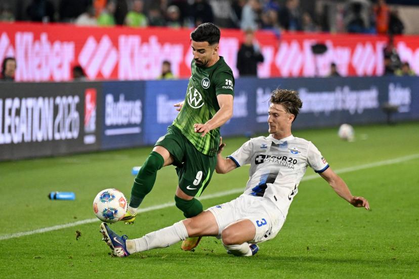 Le Wolfsburg de Mohammed Amoura a été accroché par le Paderborn de Jonah Sticker ce jeudi