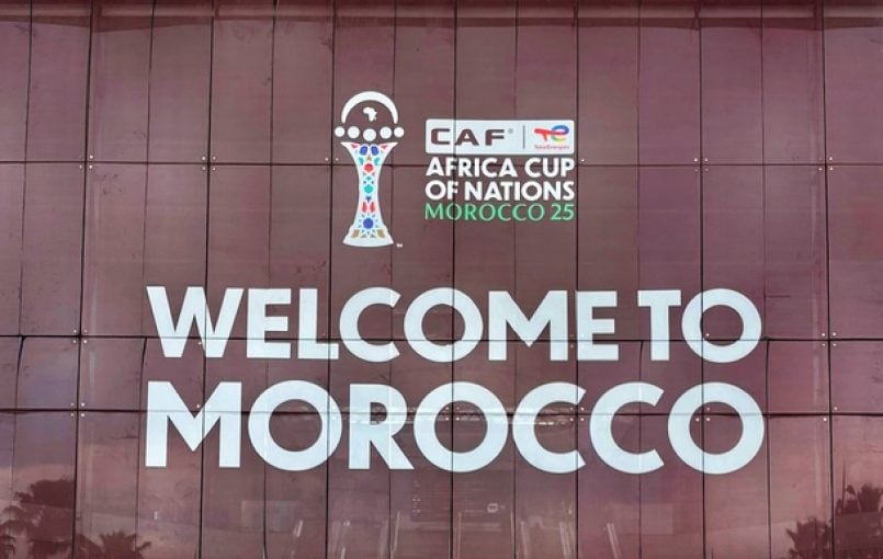 Terrain de football lors d'un match de la CAN 2025