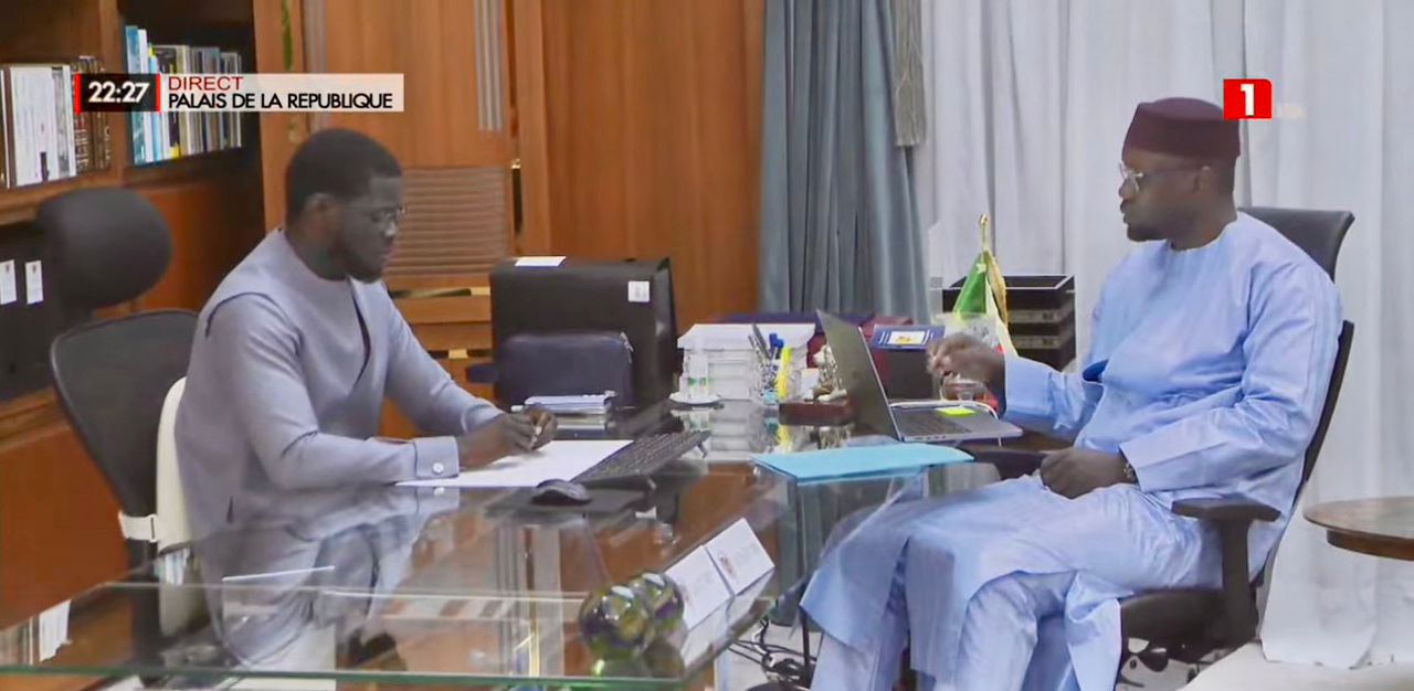 visage d'Ousmane Sonko lors d'un entretien