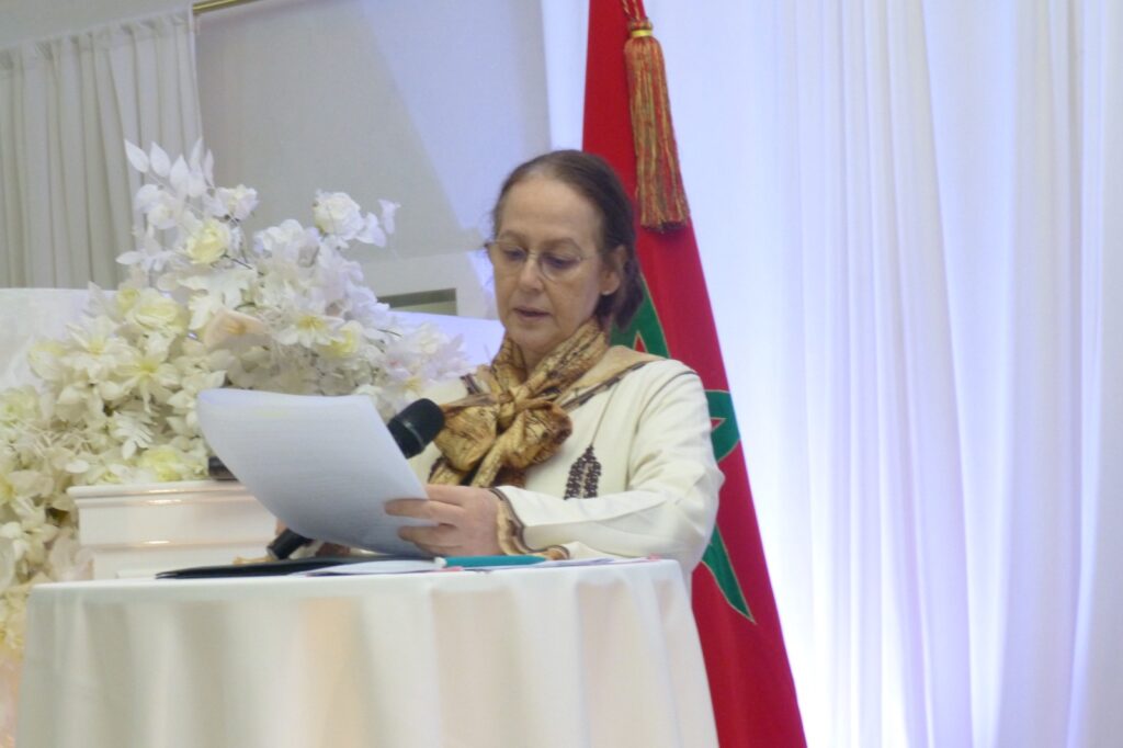 présentation des réalisations culturelles et économiques du Maroc