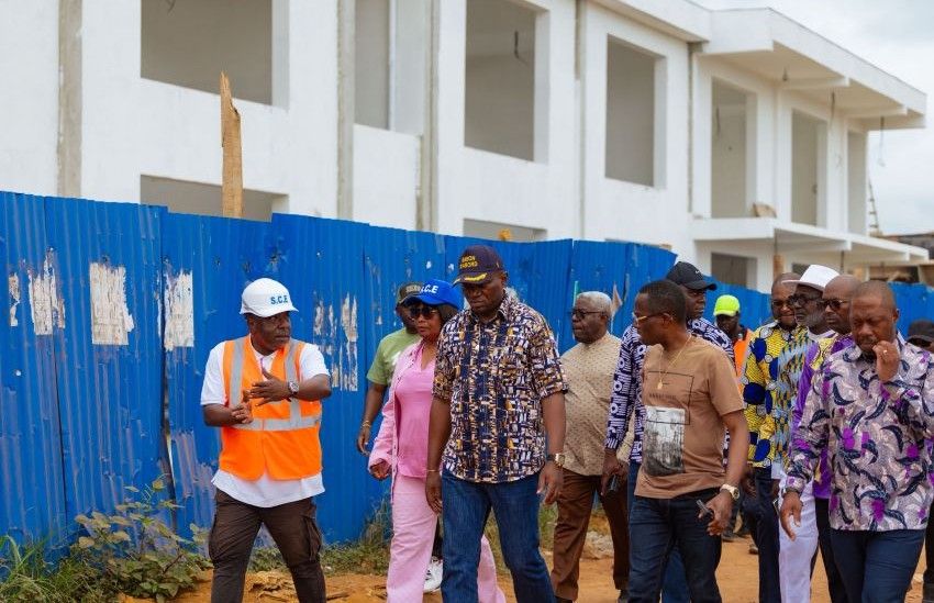 Le président gabonais Oligui Nguema en visite dans la province du Woleu-Ntem
