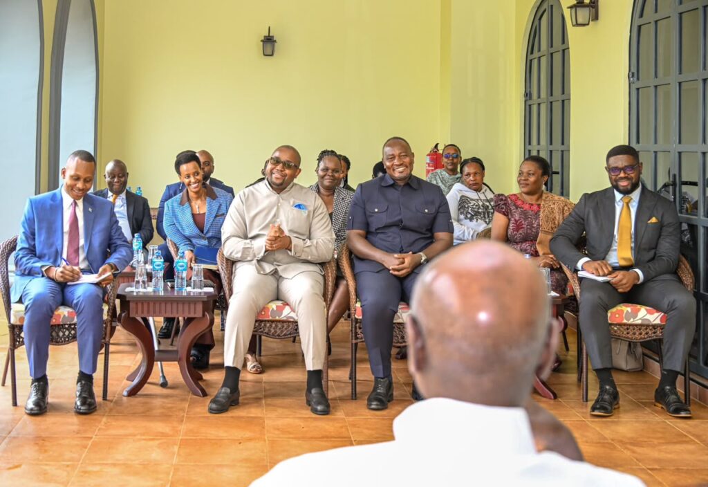 Rencontre diplomatique entre les représentants congolais et ougandais à Kisozi