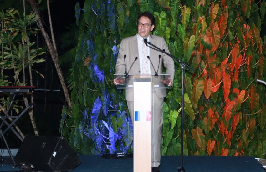 L'ambassadeur de France au Gabon, Fabrice Mauriès, lors d'un discours