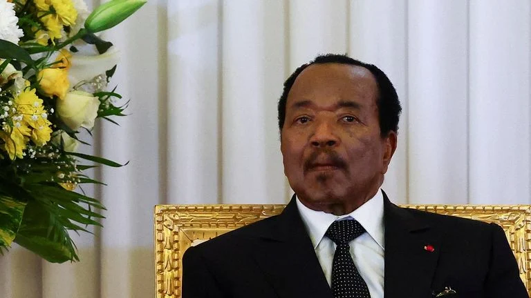 Portrait du président Paul Biya